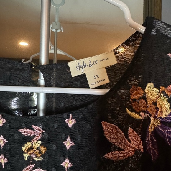 Style & Co. Black Top with Floral Embroidery - Picture 5 of 6